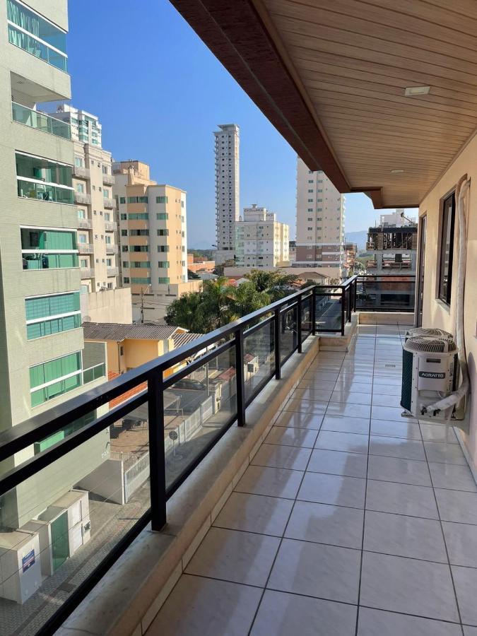 Apartamento Meia Praia - Itapema Εξωτερικό φωτογραφία